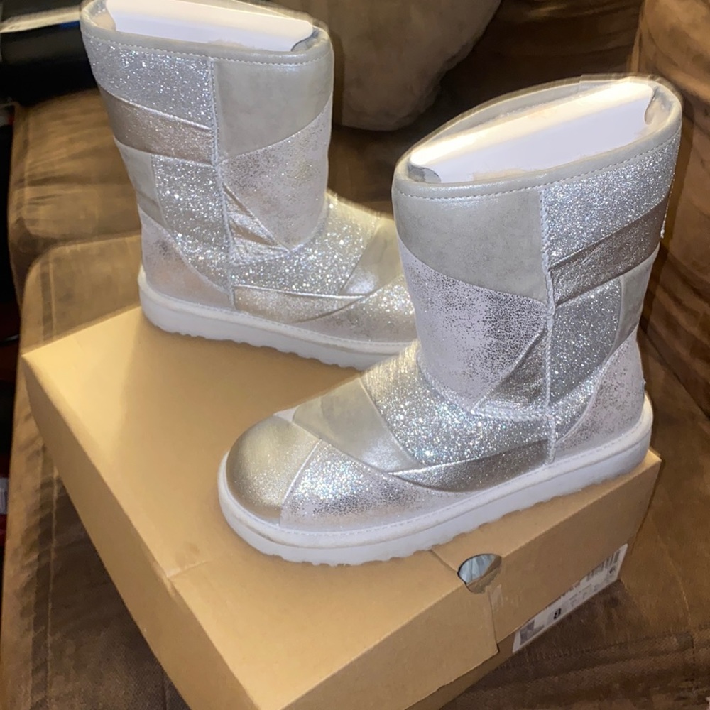 Uggs Glitter patchwork size 8